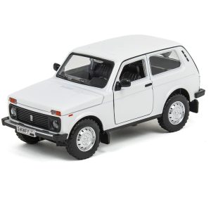 Մետաղյա Lada Niva FY2408-6D